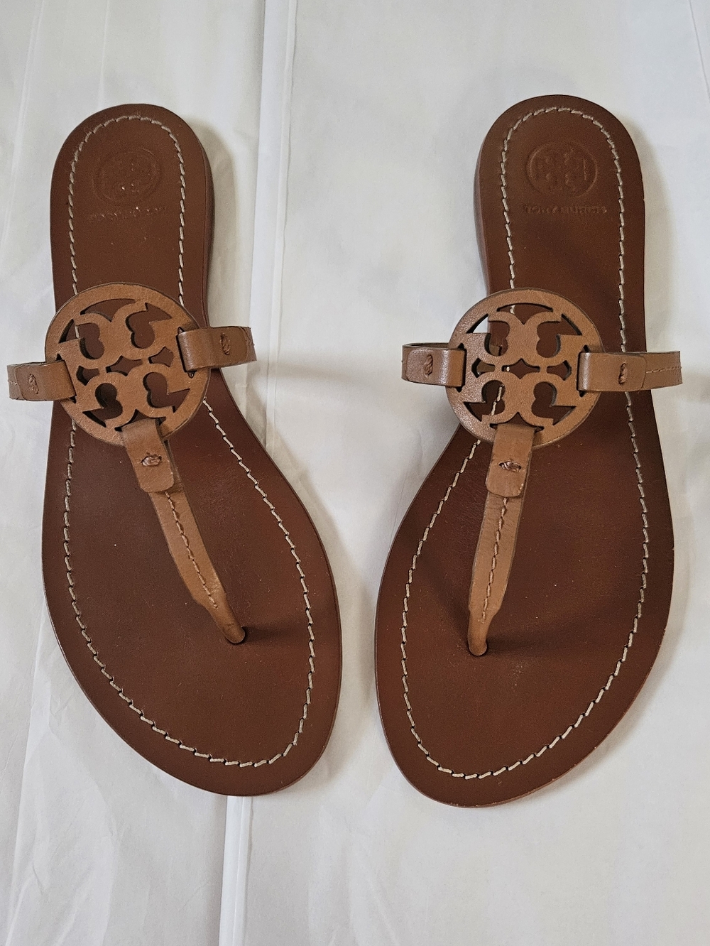 Tory Burch Miller Leather Logo Thong Sandals Tan Size 8